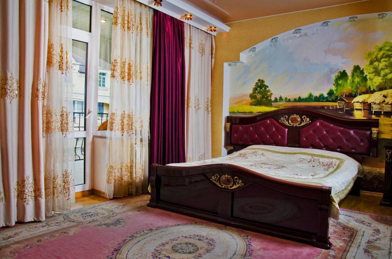 Hotel Ezio Chisináu Habitación foto